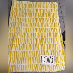 HOME raedunn throw blanket